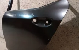 Дверь задняя левая для Toyota Corolla 2007 года на фотографиях