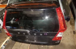 Дверь багажника для Volvo XC70 2009 года на фотографиях
