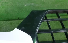 Бампер передний для Audi Q3 2024 года на фотографиях