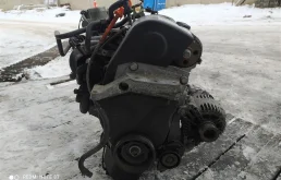 Двигатель без навесного для Skoda Roomster на фотографиях