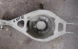 Рычаг задний левый нижний для Infiniti G на фотографиях