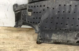 Защита картера двигателя для Suzuki Grand Vitara 2007 года на фотографиях