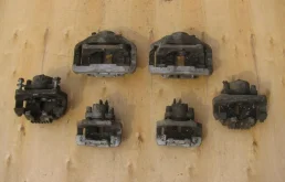 Диски тормозные передние (комплект) для BMW 5er 2009 года на фотографиях