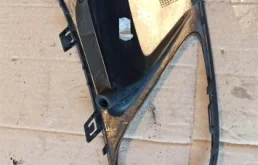 Усилитель переднего бампера для Opel Zafira 2007 года на фотографиях