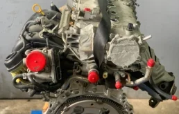 Двигатель для Toyota RAV4 2013 года на фотографиях