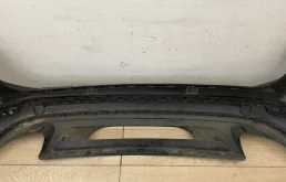 Бампер задний для Volkswagen Touareg 2018 года на фотографиях