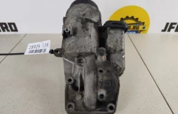 Корпус масляного фильтра для Volvo C30 на фотографиях