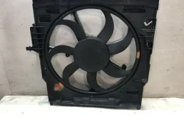 Вентилятор радиатора охлаждения ДВС для BMW X5 на фотографиях