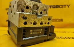 Блок ABS для Mercedes-Benz E class на фотографиях