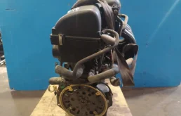 Двигатель без навесного для Nissan March на фотографиях