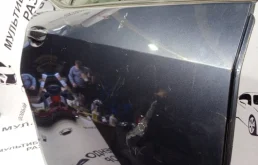 Дверь задняя правая для Toyota Corolla 2017 года на фотографиях