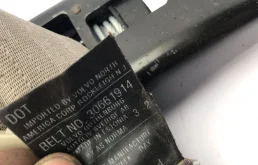 Ремень безопасности передний левый для Volvo XC90 2010 года на фотографиях