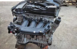 Двигатель без навесного для Mercedes-Benz CLC class на фотографиях