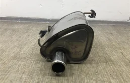 Задняя часть глушителя для Subaru Forester на фотографиях