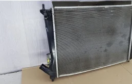 Радиатор охлаждения ДВС для Hyundai Creta на фотографиях