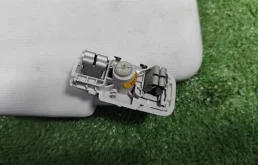 Козырек солнцезащитный левый для Skoda Rapid 2012 года на фотографиях