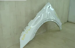 Крыло левое для Audi Q5 2018 года на фотографиях