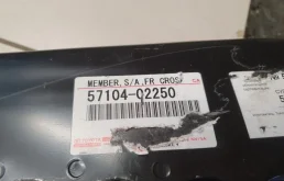 Балка передняя поперечная для Toyota Corolla 2014 года на фотографиях