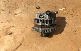 Генератор для Subaru Forester на фотографиях