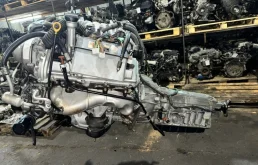 Двигатель для Lexus LS 2005 года на фотографиях