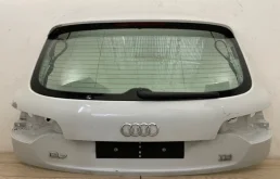 Дверь багажника для Audi Q7 на фотографиях