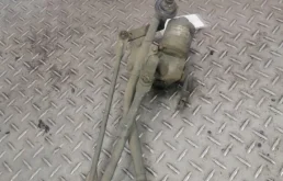 Трапеция стеклоочистителей для Ford Fusion на фотографиях