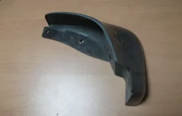 брызговик передний правый для Nissan Tiida C11 Хэтчбек 2007-2014