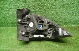 Фонарь внешний левый для Volkswagen Tiguan 2019 года на фотографиях