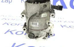 Компрессор кондиционера для Hyundai Elantra 2011 года на фотографиях