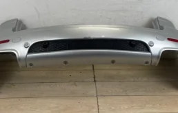 Бампер задний для Volkswagen Touareg 2004 года на фотографиях