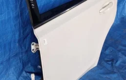 Дверь задняя левая для Subaru Legacy на фотографиях