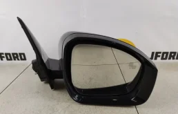 Зеркала для Land Rover Range Rover 2013 года на фотографиях