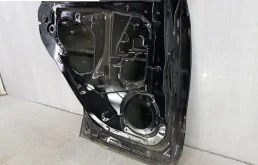 Дверь задняя левая для Subaru Forester на фотографиях