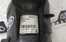 Противотуманка (ПТФ) передняя правая для Nissan Tiida на фотографиях