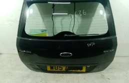 Двери для Ford Fusion на фотографиях