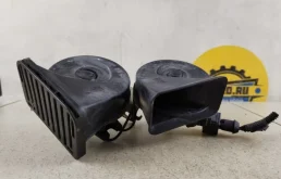 Звуковой сигнал для Volvo XC90 2005 года на фотографиях