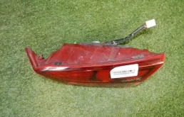 Фонарь внутренний правый для Hyundai Solaris 2021 года на фотографиях