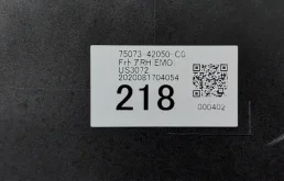 Молдинг двери передний правый для Toyota RAV4 на фотографиях