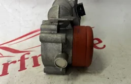 Дроссельная заслонка для Mercedes-Benz C class 2002 года на фотографиях