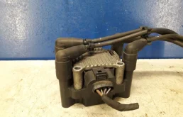 Катушка зажигания для Volkswagen Passat 2008 года на фотографиях