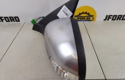 Зеркало боковое левое для Volvo C30 на фотографиях