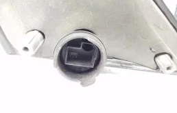 Стекла и зеркала для BMW 7er 2009 года на фотографиях