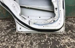 Дверь задняя левая для Hyundai Elantra 2008 года на фотографиях