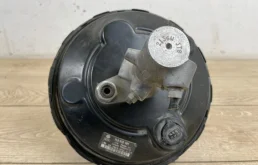 Вакуумный усилитель тормозов для Audi Q7 2008 года на фотографиях