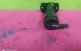 Форсунка фароомывателя правая для Audi Q7 на фотографиях