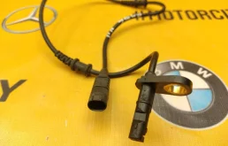 Датчик ABS передний правый (A2115403117) для Mercedes-Benz E class W211 2002-2009