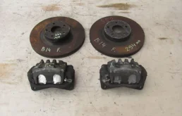 Суппорт передний левый для Subaru Forester на фотографиях