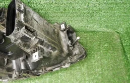 Фары для BMW 7er 2012 года на фотографиях