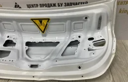 Дверь багажника для Hyundai Solaris 2021 года на фотографиях