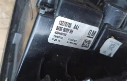 Фонарь внешний правый для Opel Zafira на фотографиях